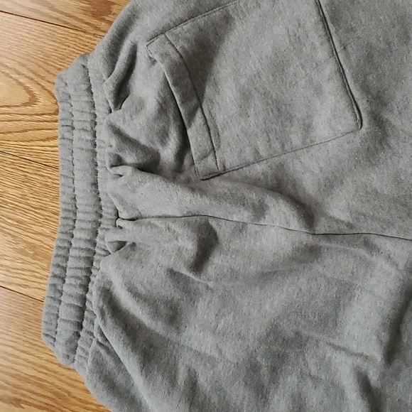 Knight Swim Grey Sweatpants in size M - Picture 4 of 4